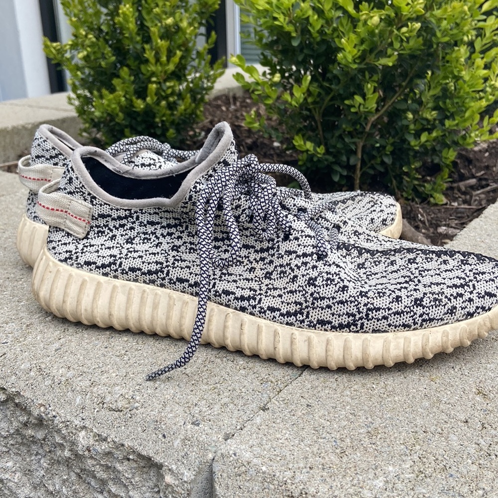 SOLD•Adidas Yeezy Boost 350 Turtledove - Picture 6 of 7